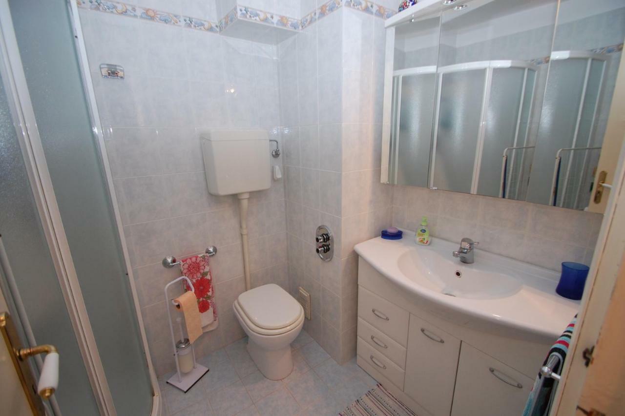 Апартаменты Le Vina Del Mar Bloc B Ментона Экстерьер фото