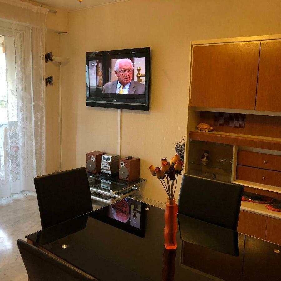 Апартаменты Le Vina Del Mar Bloc B Ментона Экстерьер фото